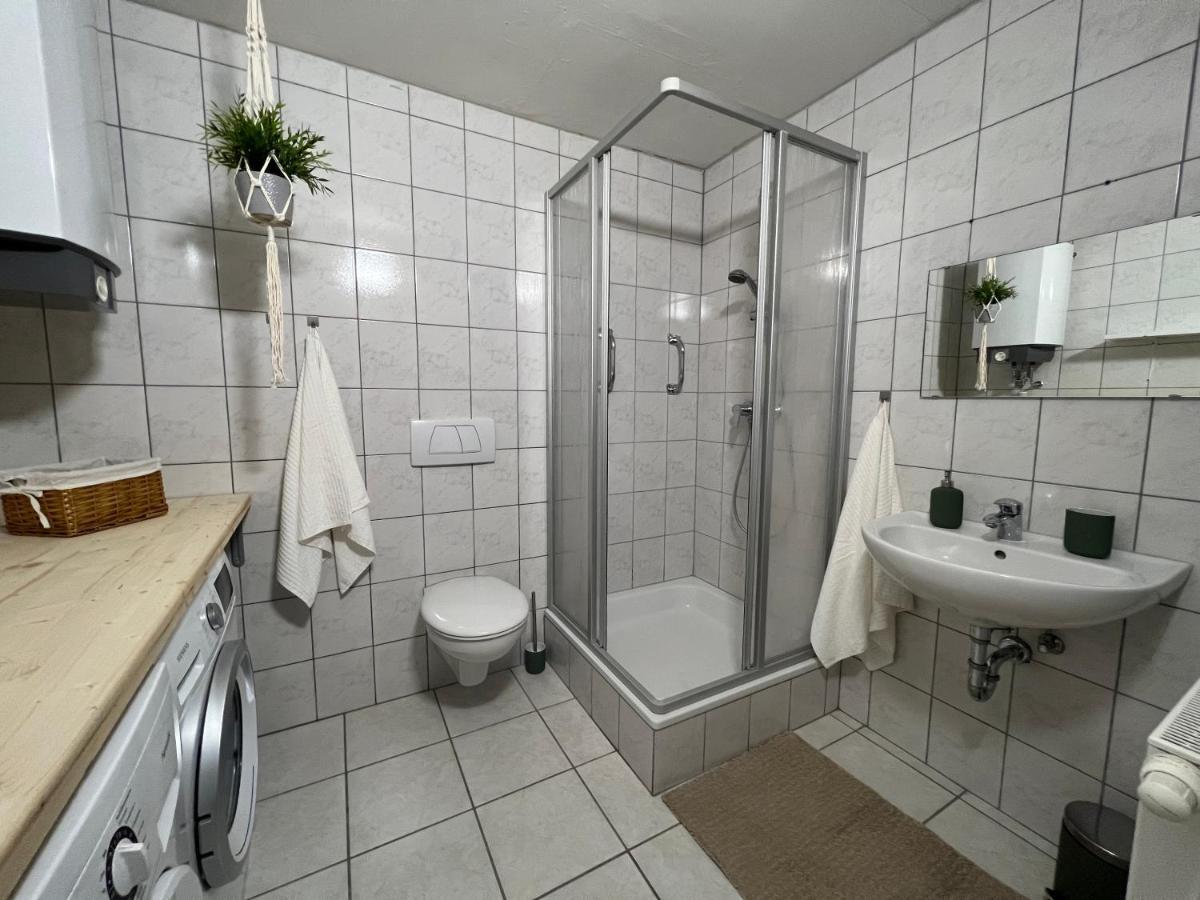 Modernes Haus Fuer 7 Gaeste 90M2 Tv Netflix Wlan Momlingen Exteriör bild